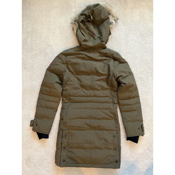 Canada Goose Women S Lorette Parka 2090L With Coyote Fur Military Green NWT - Picture 8 of 8